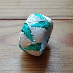 ��тʂ��J���͗l